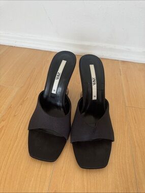 ZARA Black Square-Toe Slip-On Mule Heels